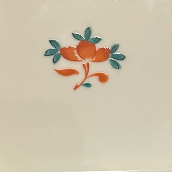 Vintage Porcelain Tiffany Co Square Trinket Box with Red Floral Poppy Design - Picture 8 of 11